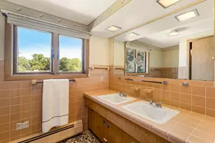 13335 Marquette Ave, Elm Grove, WI 53122 - Photo 12