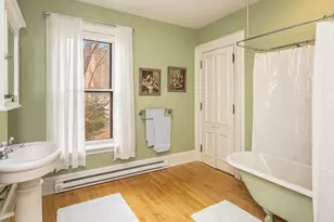 1903 N Cambridge Ave, Milwaukee, WI 53202 - Photo 16