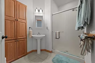 W232N3080 Emerald Ln, Pewaukee, WI 53072 - Photo 28
