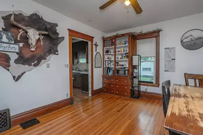 521 E Main St, Racine, WI 53185 - Photo 8