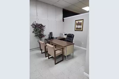 134 E Main St, Gillett, WI 54124 - Photo 12