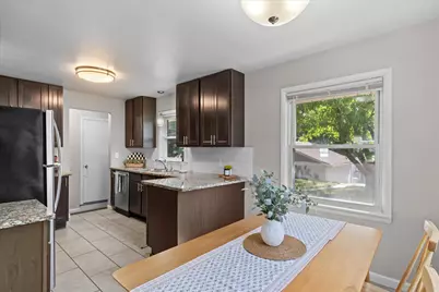 4516 N 78th St, Milwaukee, WI 53218 - Photo 8