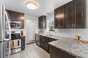 4516 N 78th St, Milwaukee, WI 53218 - Photo 10