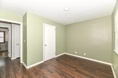 2906  Delaware Ave, Racine, WI 53403 - Photo 14
