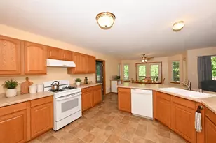 W255S8755 Hilo Dr, Vernon, WI 53149 - Photo 14