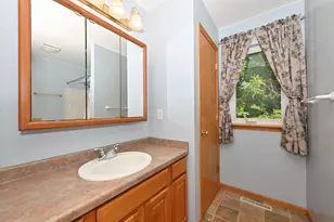 W255S8755 Hilo Dr, Vernon, WI 53149 - Photo 22