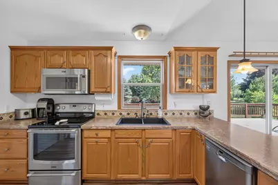 W5628  Town Line Rd, Sherman, WI 53075 - Photo 8