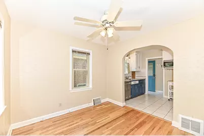 2925 N 85th St, Milwaukee, WI 53222 - Photo 12