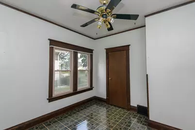 1971 S 81st St, West Allis, WI 53219 - Photo 18