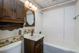 1971 S 81st St, West Allis, WI 53219 - Photo 20