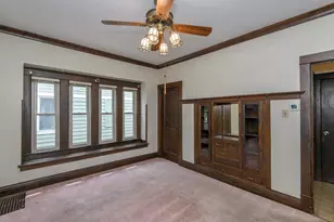 1971 S 81st St, West Allis, WI 53219 - Photo 10