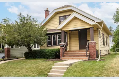 1971 S 81st St, West Allis, WI 53219 - Photo 1
