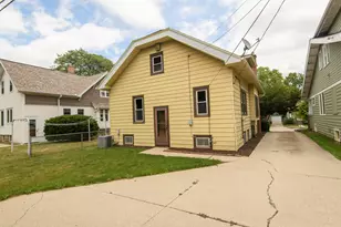 1971 S 81st St, West Allis, WI 53219 - Photo 34