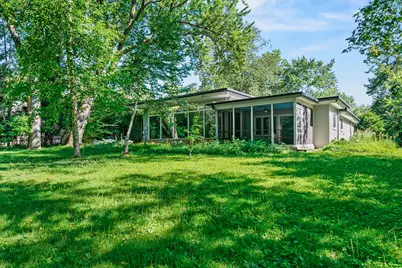 810 E Fairy Chasm Rd, Bayside, WI 53217 - Photo 38