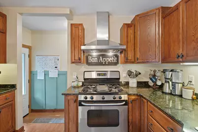 3048 N Newman Rd, Racine, WI 53406 - Photo 12