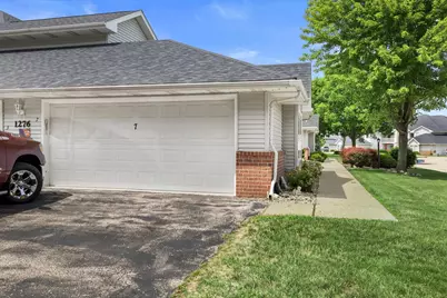 1276  Village Centre Dr #7, Somers, WI 53144 - Photo 20