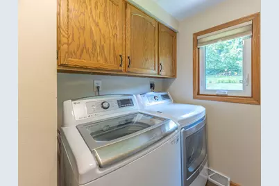 W764  Valley Dr #A, Fountain City, WI 54629 - Photo 28