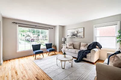 5231 N Bay Ridge Ave, Whitefish Bay, WI 53217 - Photo 6