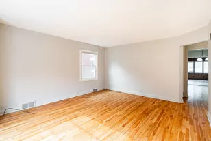 5231 N Bay Ridge Ave, Whitefish Bay, WI 53217 - Photo 4