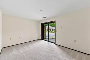 9120 N Park Plaza Ct, Brown Deer, WI 53223 - Photo 14
