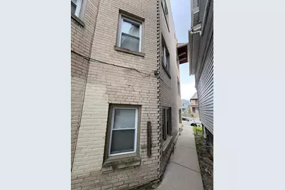 2767 N Holton St, Milwaukee, WI 53212 - Photo 58