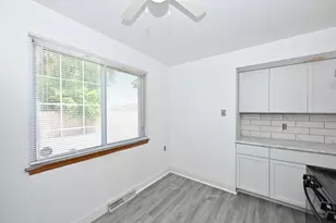 7857 N 60th St, Milwaukee, WI 53223 - Photo 6