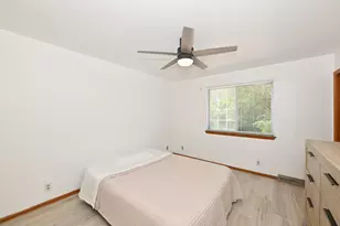 7857 N 60th St, Milwaukee, WI 53223 - Photo 14
