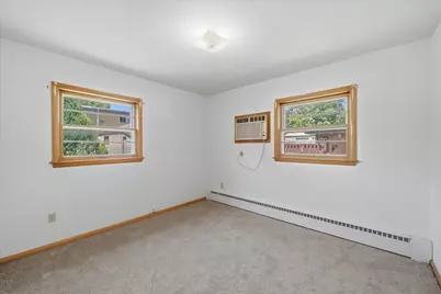 1109  11th Ave, Grafton, WI 53024 - Photo 12
