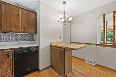 1085 S Calhoun Rd, Brookfield, WI 53005 - Photo 12
