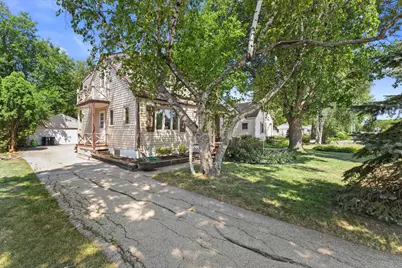 1085 S Calhoun Rd, Brookfield, WI 53005 - Photo 30