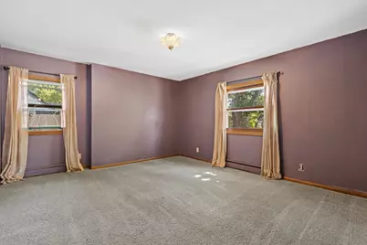 1085 S Calhoun Rd, Brookfield, WI 53005 - Photo 18