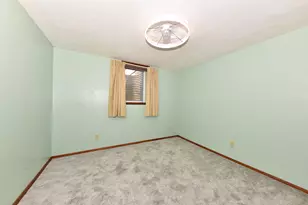1818 Woodridge Rd, West Bend, WI 53095 - Photo 24