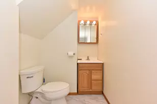 1818 Woodridge Rd, West Bend, WI 53095 - Photo 30