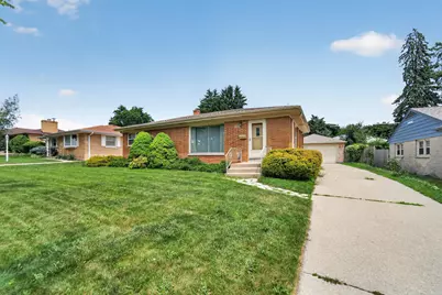 1001  Virginia St, Racine, WI 53405 - Photo 2