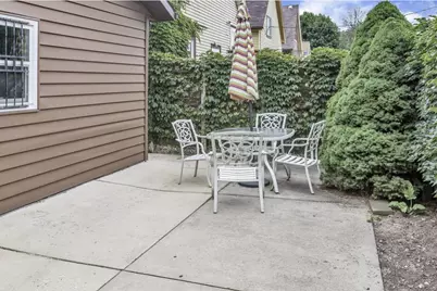 3041 N Oakland Ave #3043, Milwaukee, WI 53211 - Photo 32