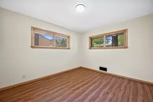 6105 W Arizona Ct, Milwaukee, WI 53219 - Photo 12