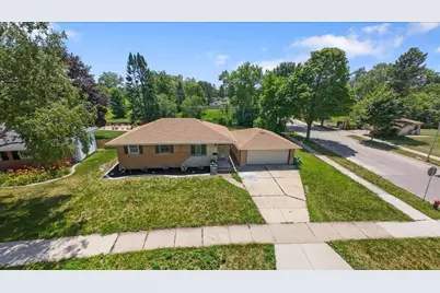 8537 W Denver Ave, Milwaukee, WI 53224 - Photo 2