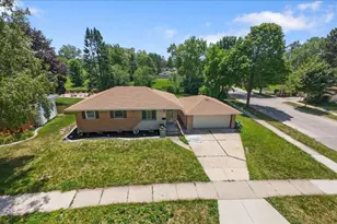 8537 W Denver Ave, Milwaukee, WI 53224 - Photo 2