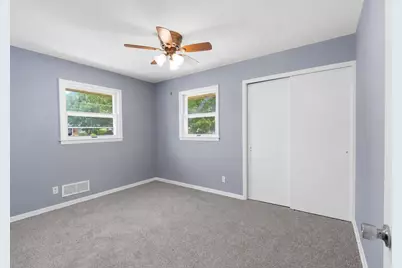 8537 W Denver Ave, Milwaukee, WI 53224 - Photo 12