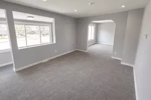 6082 N 36th St, Milwaukee, WI 53209 - Photo 4