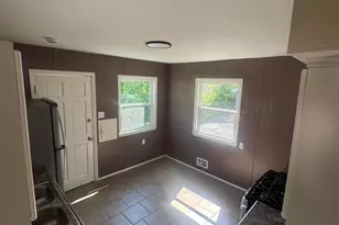 5217 N 61st St, Milwaukee, WI 53218 - Photo 18