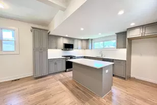 3366 S 8th St, Milwaukee, WI 53215 - Photo 12
