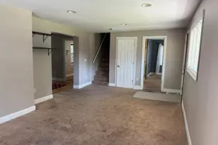 614 Whitewater Ave, Fort Atkinson, WI 53538 - Photo 2