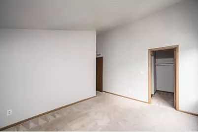 9012  N 70th St, Milwaukee, WI 53223 - Photo 14
