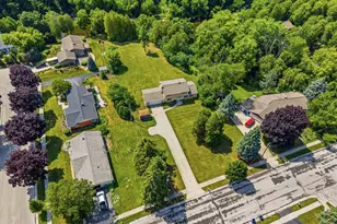 1705 16th Ave, Grafton, WI 53204 - Photo 22