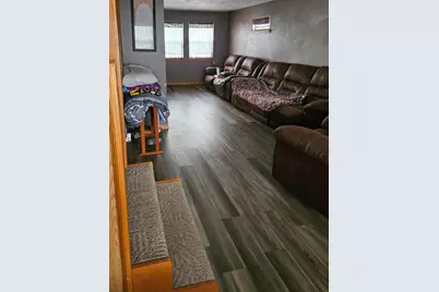 514 E Iowa St, Prairie Du Chien, WI 53821 - Photo 6