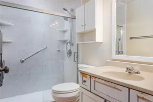 5702 Cambridge Ln, Racine, WI 53406 - Photo 18