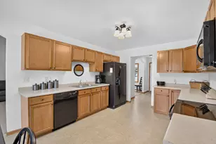 9300 63rd St, Kenosha, WI 53142 - Photo 8