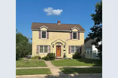 608  22nd St, La Crosse, WI 54601 - Photo 1