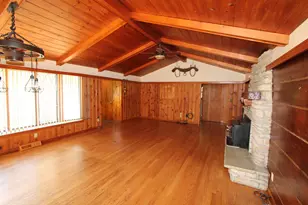29308 Durand Ave, Burlington, WI 53105 - Photo 2